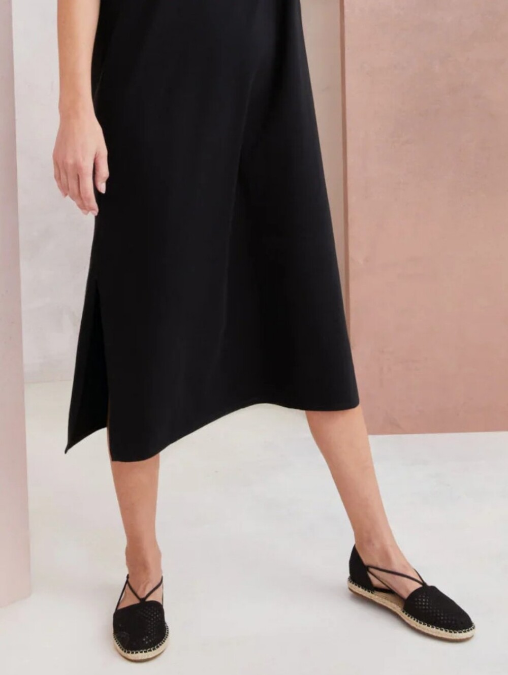 Eileen Fisher Lee 2 Espadrilles Perforated Black Nubuck